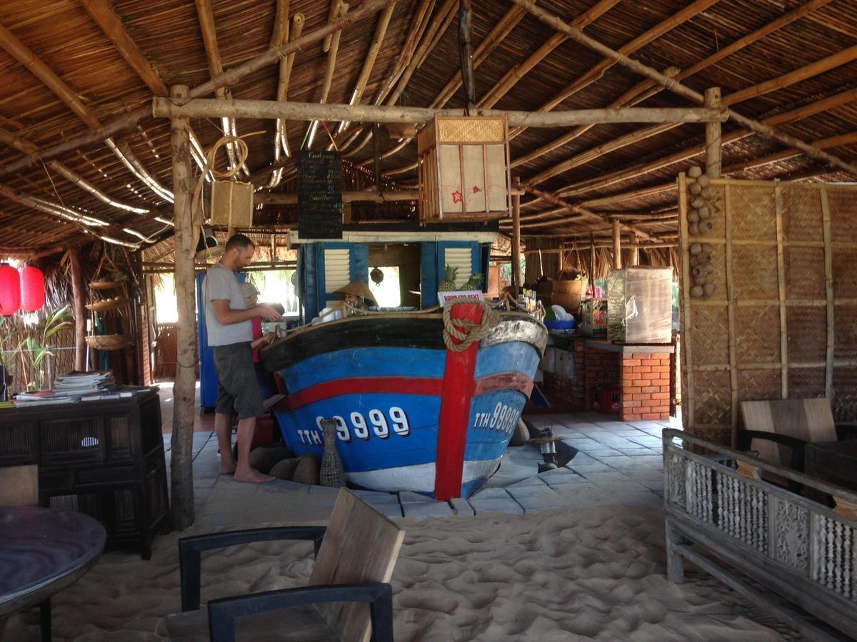 Beach Bar Hue Hostel מראה חיצוני תמונה